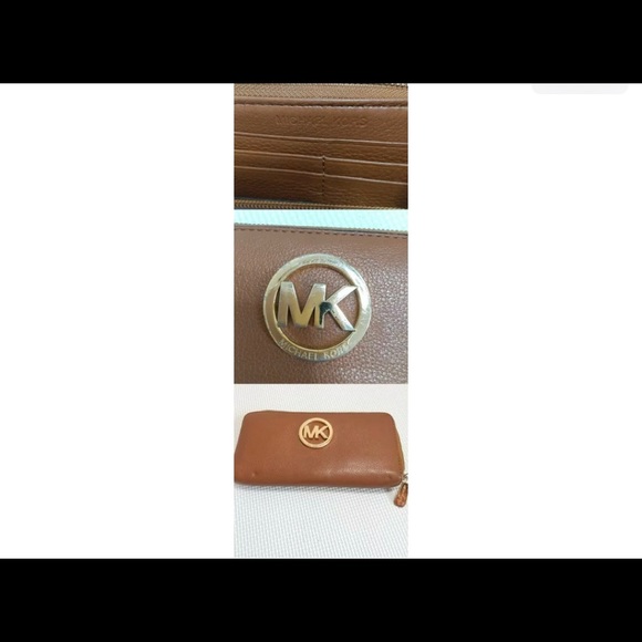 Michael Kors long wallet - Picture 5 of 6